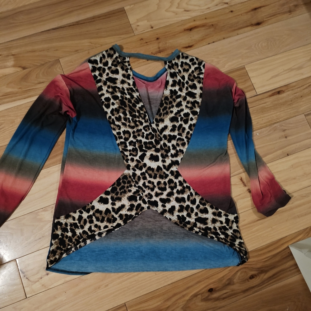 Multicolor Gradient western blouse. - Picture 3 of 3